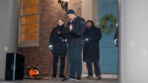 More Than 50 Harvard Affiliates Hold Vigil After Brown, Sydney Mass Shootings