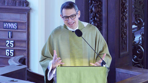 The Rev. Matthew Potts preaches from the pulpit, Feb. 1, 2026